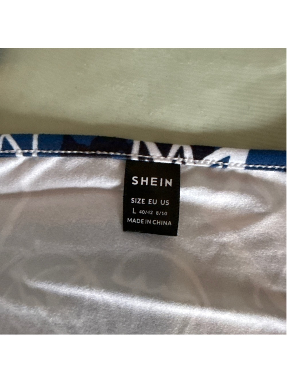 #0237 - Women's SHEIN Graffiti Print Bodycon Dress L Black Multi-color - Picture 2 of 3